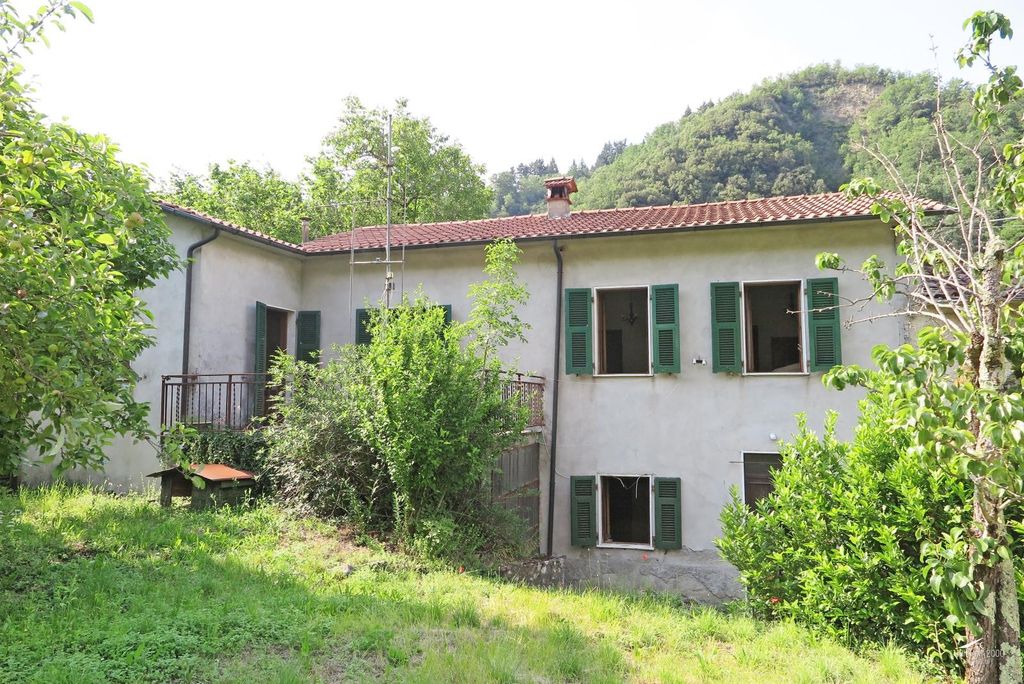 Property photo 1 of 35