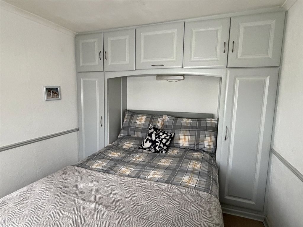 Property photo 3 of 12 Picture No. 25