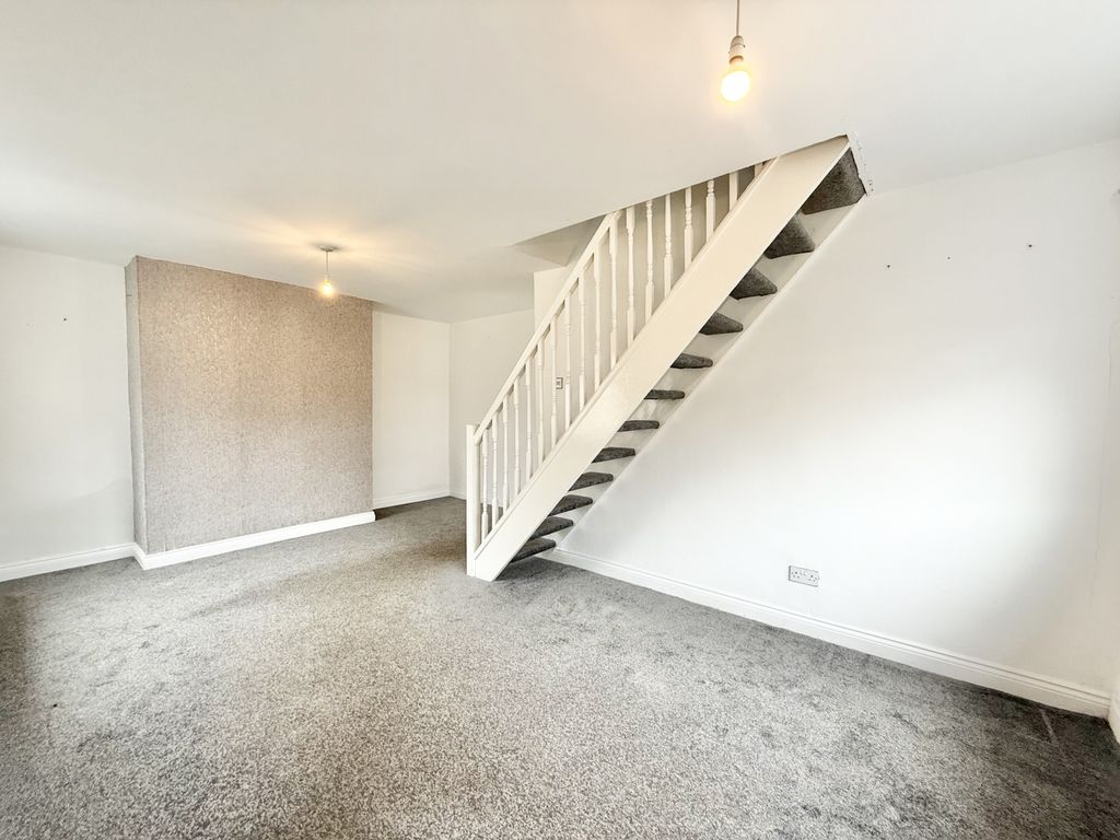 Property photo 3 of 9 Img_8454