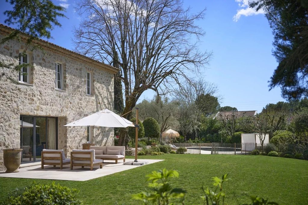 Property photo 1 of 22 Exceptional Renovated Bastide