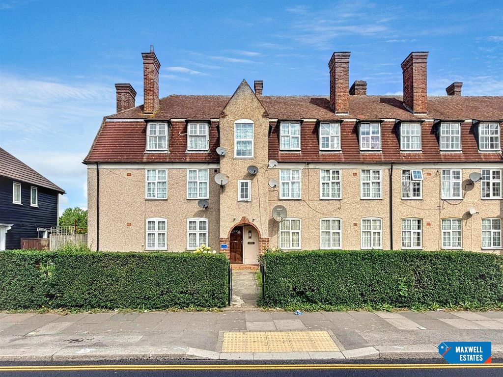 Property photo 1 of 15 Watling 11.Jpg