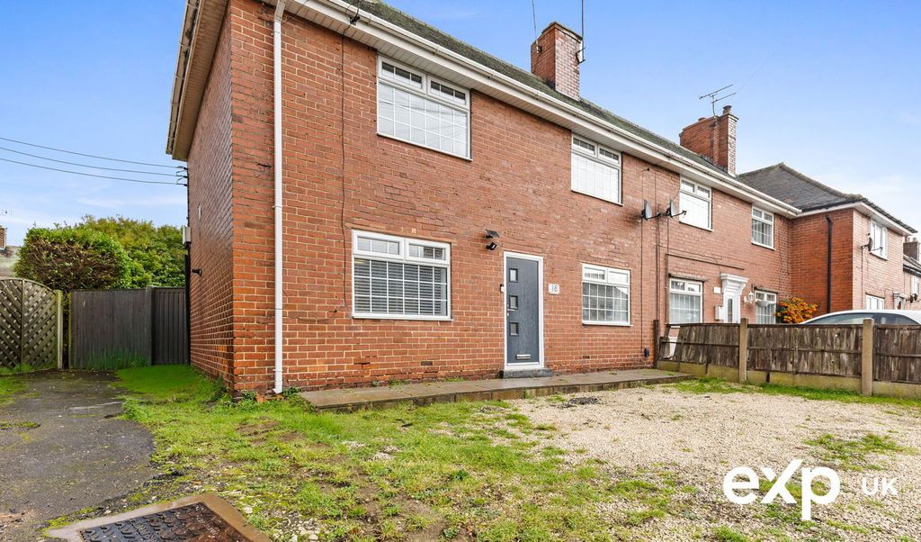 Property photo 3 of 26