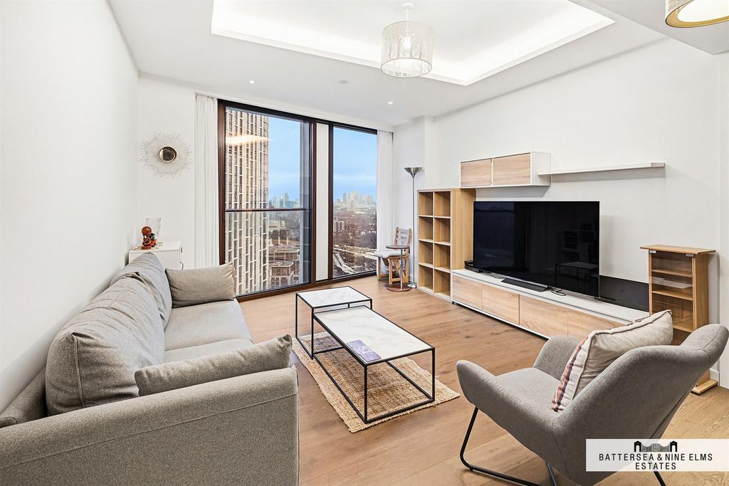 Property photo 1 of 38