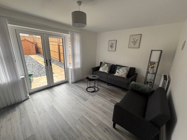 Property photo 3 of 13