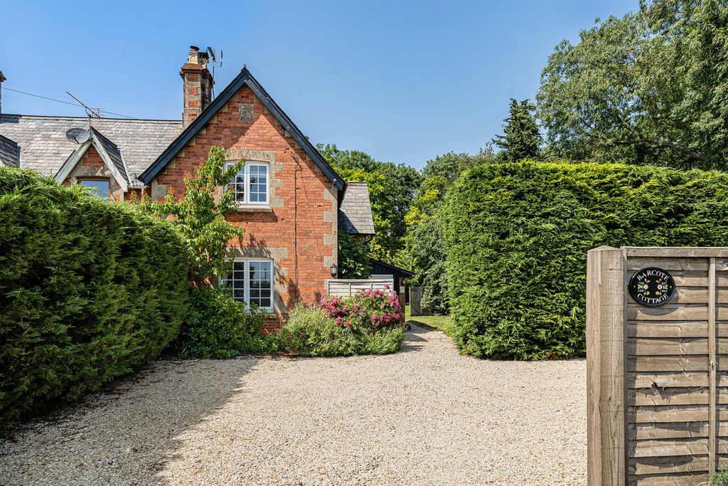 Property photo 1 of 43