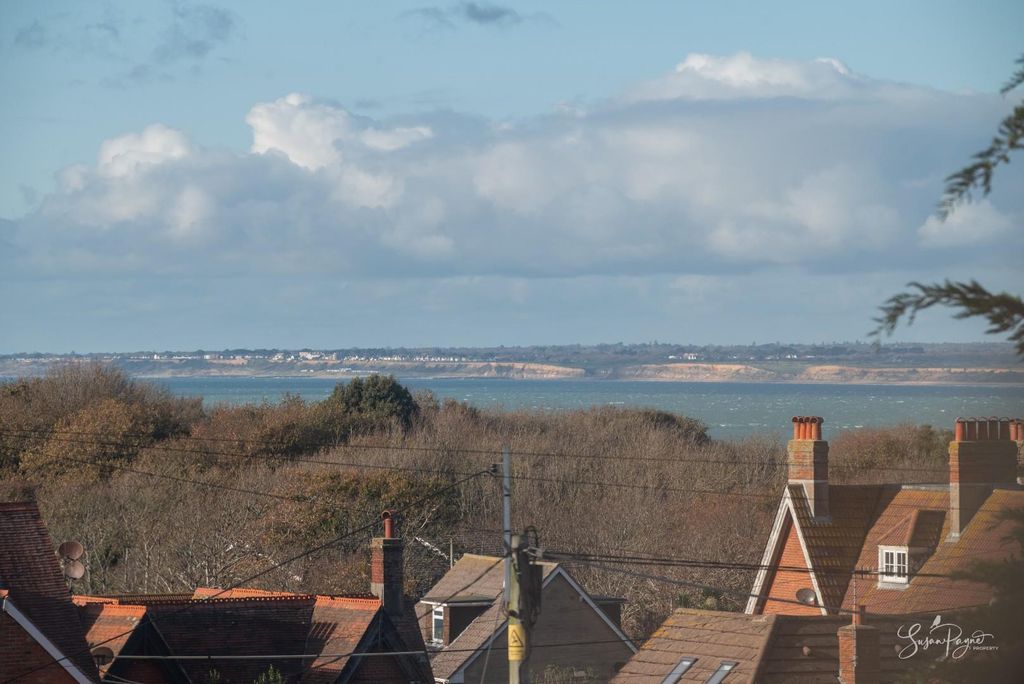 Property photo 2 of 34 Sea Views From The First Floor