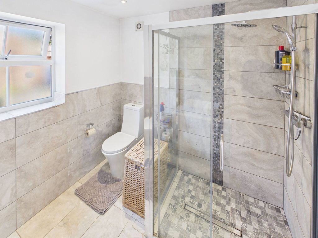 Additional image 16 of 4 bed detached house for salePastures Hill, Littleover DE23
