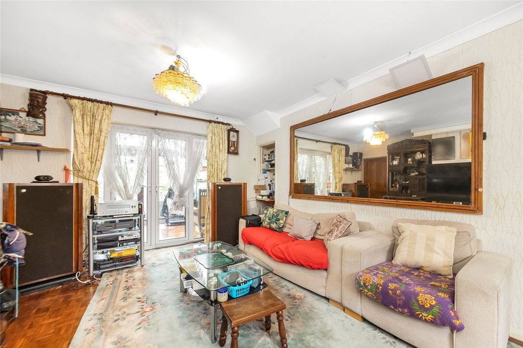 Property photo 2 of 16 Picture No. 01