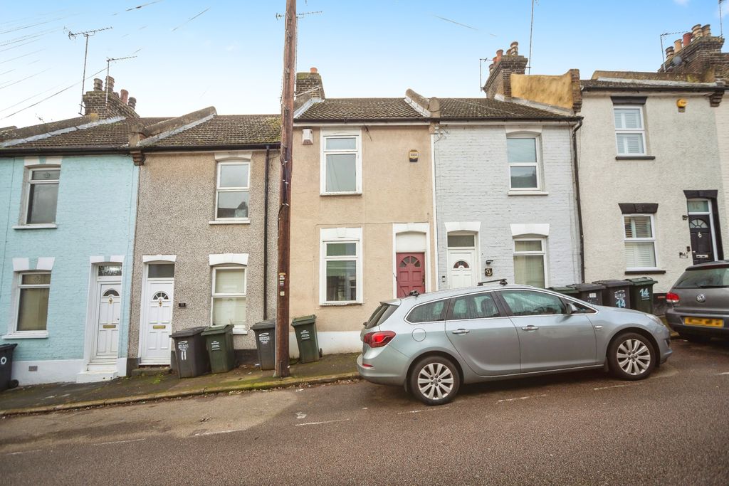 Property photo 1 of 15 Front View