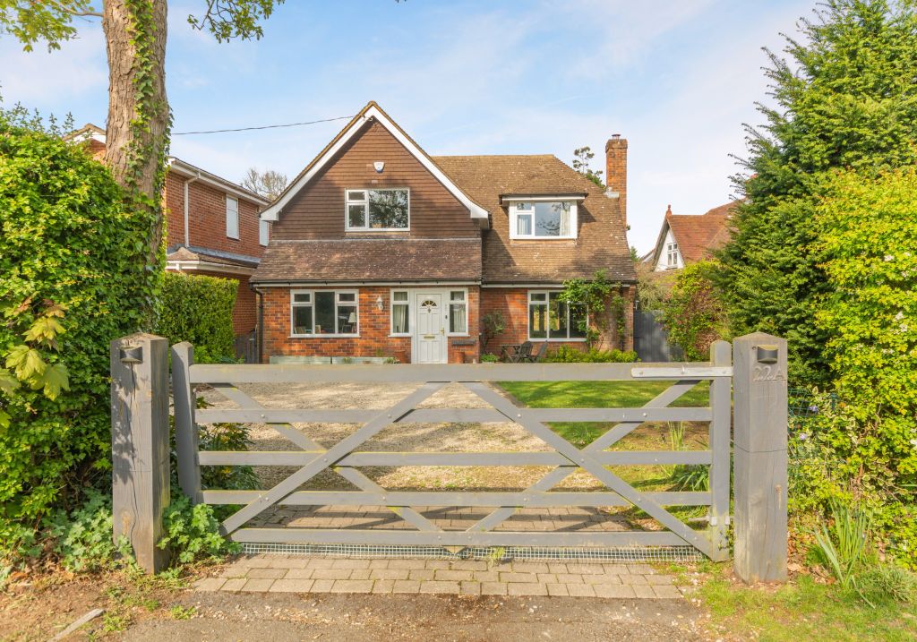 Property photo 1 of 10