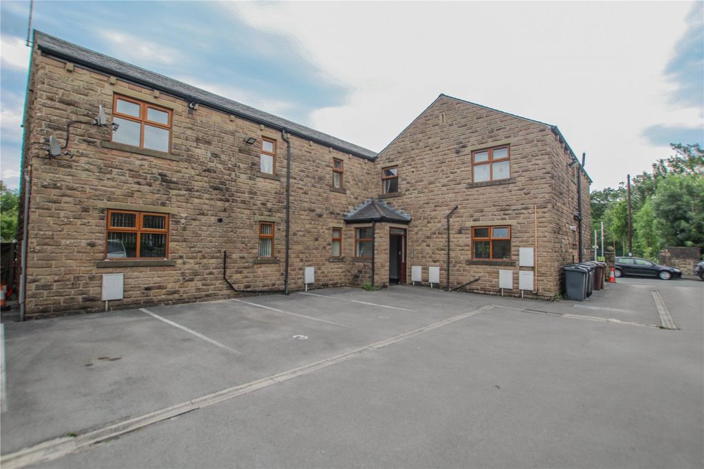 Property photo 1 of 23 External