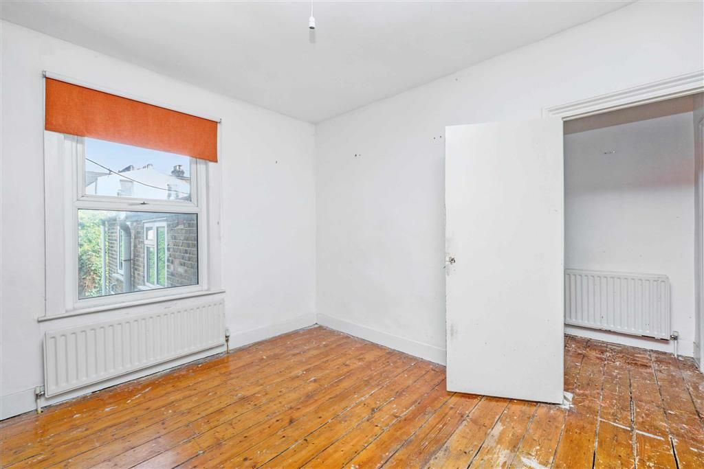 Property photo 3 of 5