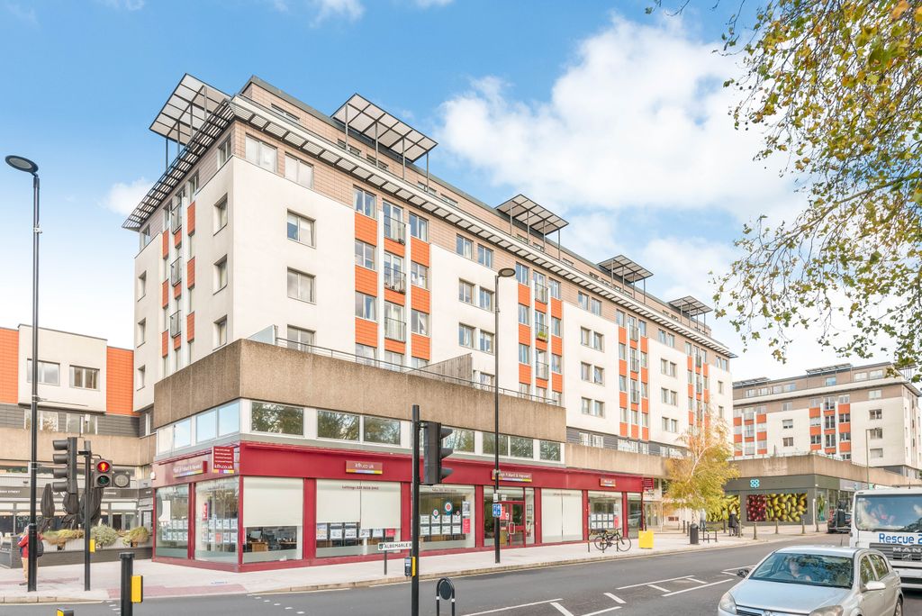 Property photo 1 of 11