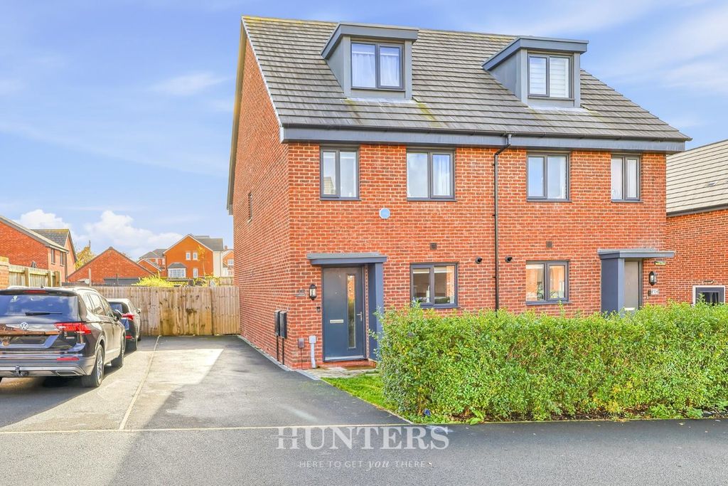 Property photo 1 of 18 Thyme Drive (21).Jpg