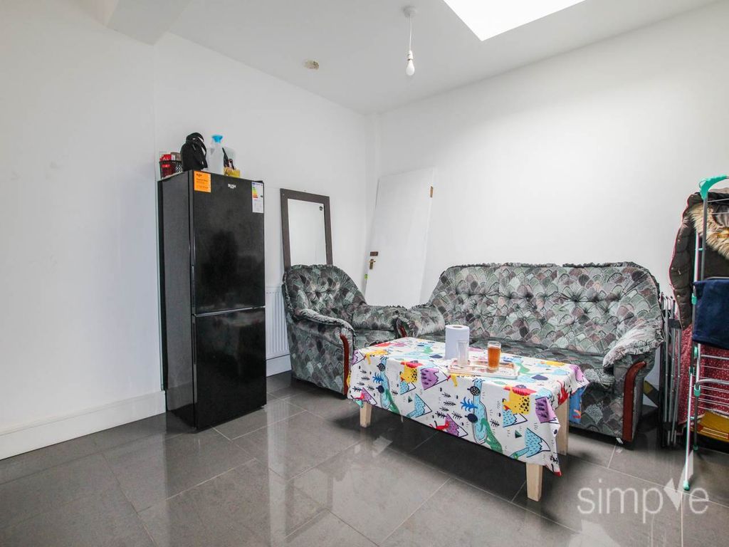 Property photo 3 of 10 Img_5861
