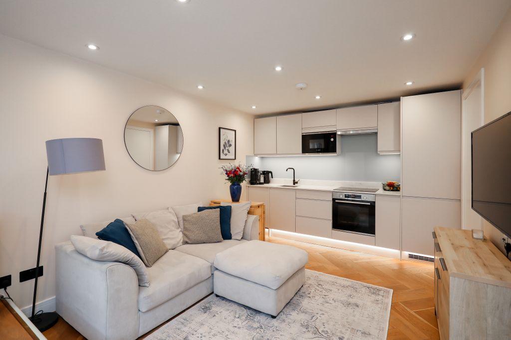 Property photo 1 of 14 5A1A5360