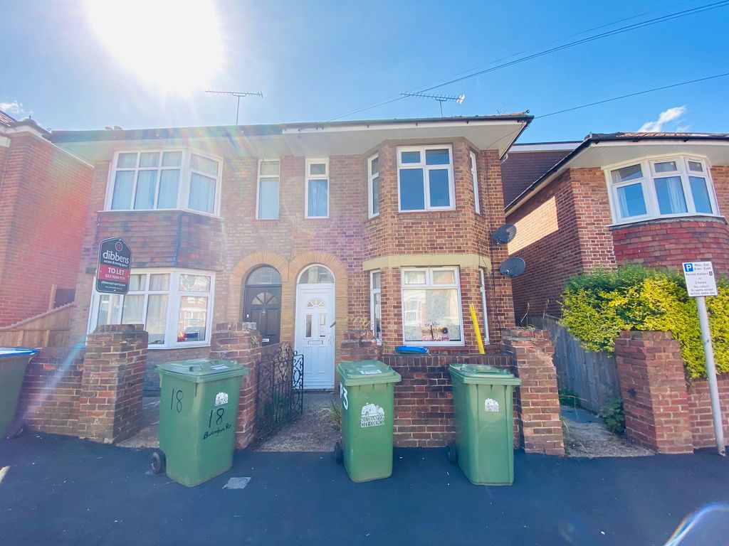 Property photo 2 of 9 Imported Image