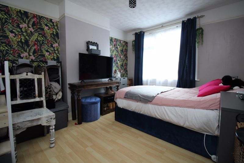 Property photo 3 of 10 Photo 1