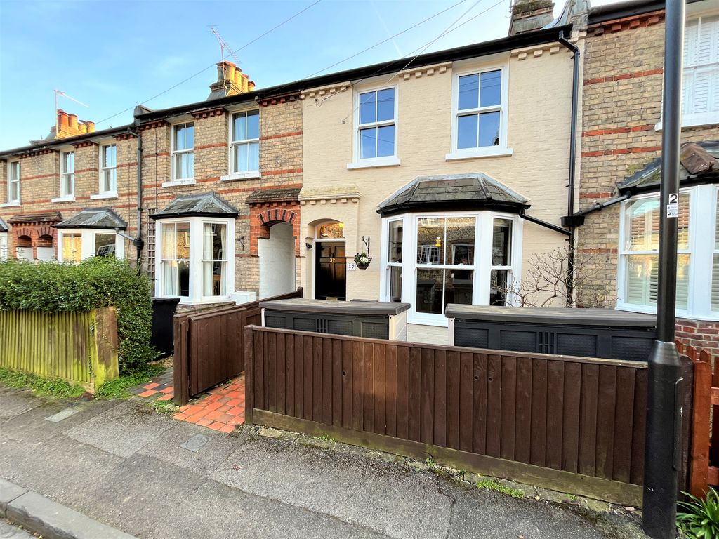 Property photo 1 of 19