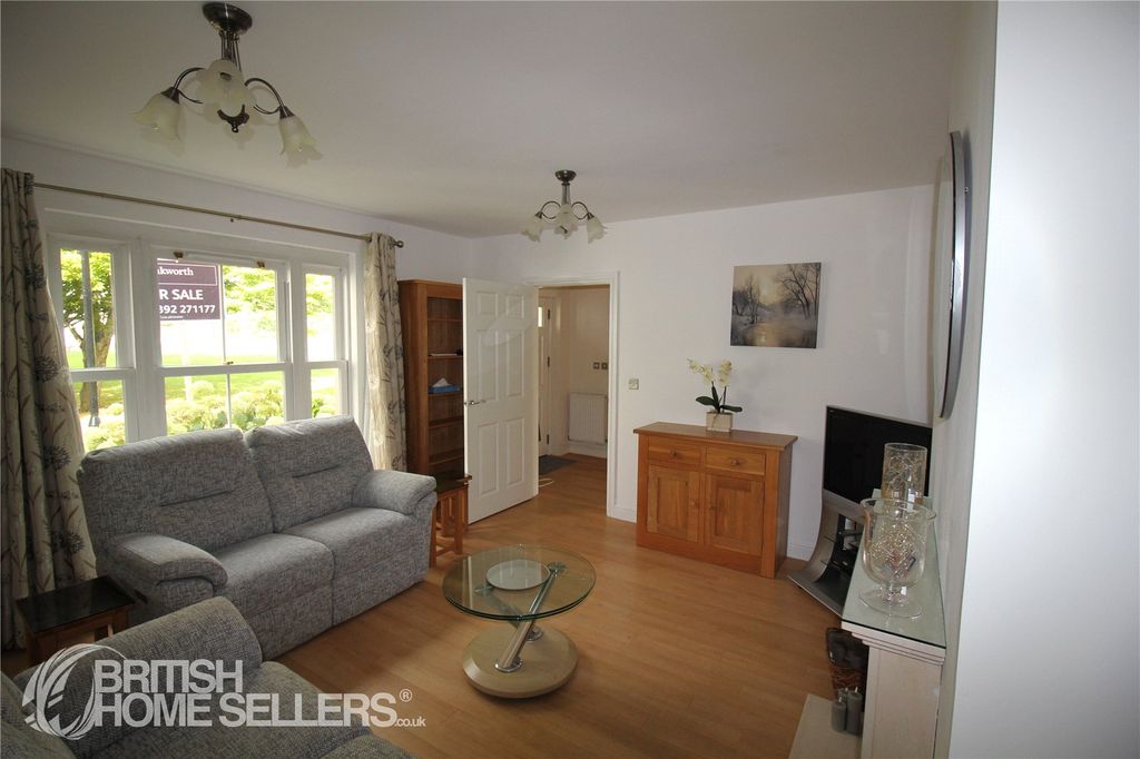 Property photo 3 of 21 Picture No. 07