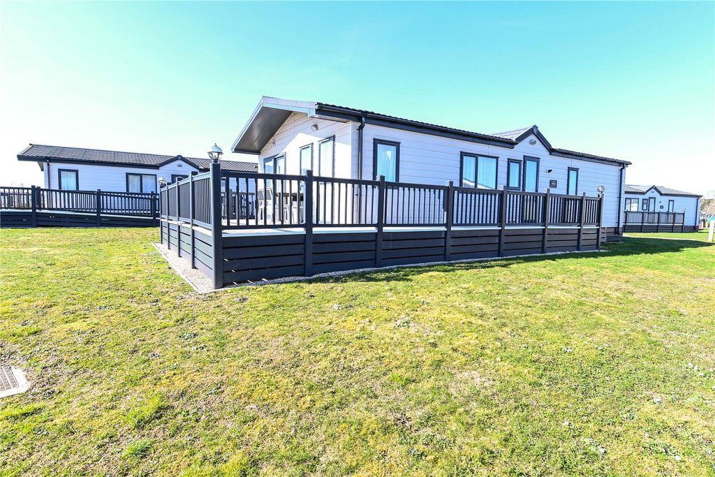 Property photo 1 of 15 Picture No. 03