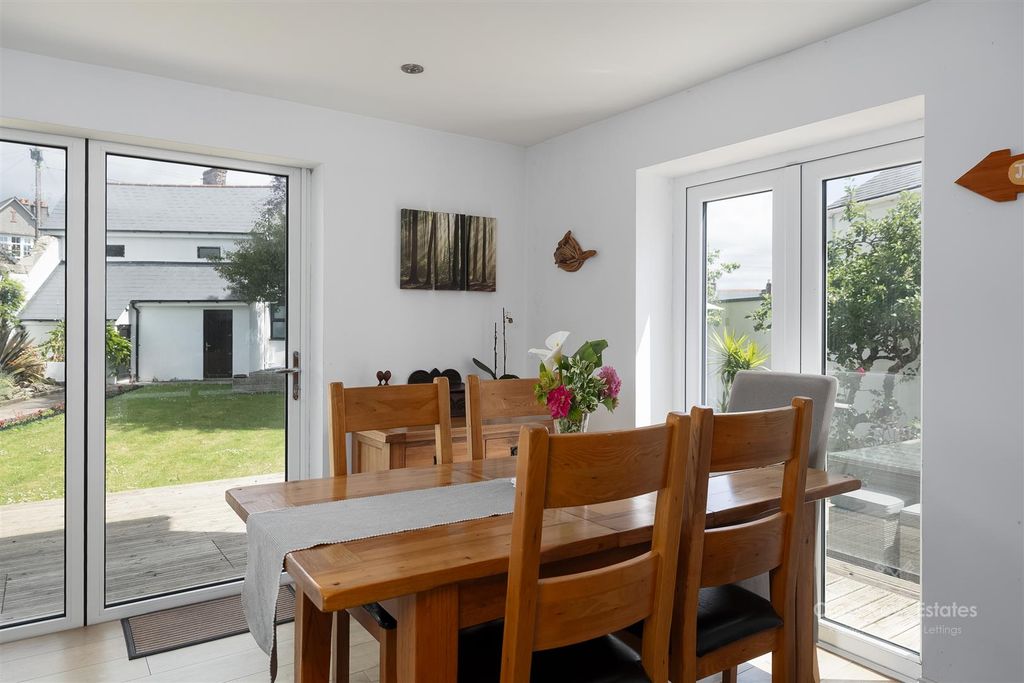 Additional image 18 of 5 bed detached house for saleAlbemarle Villas, Stoke PL1