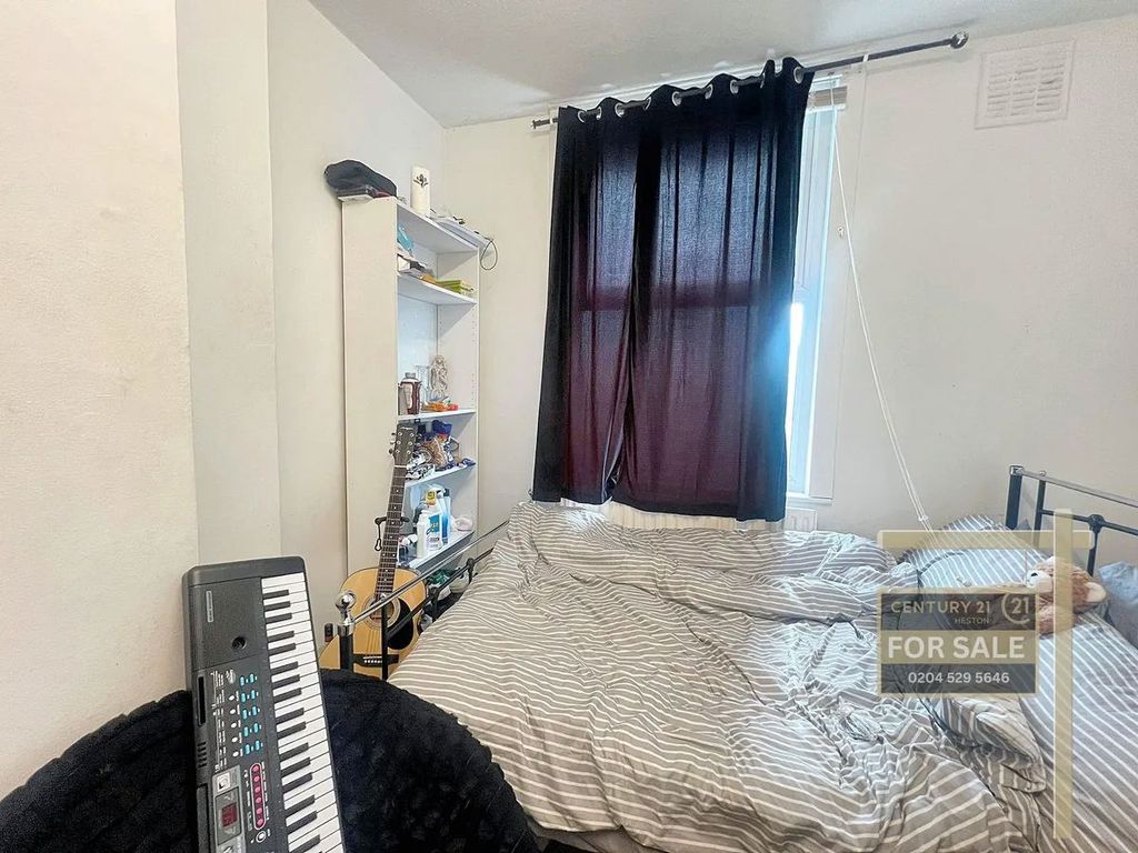 Property photo 3 of 4