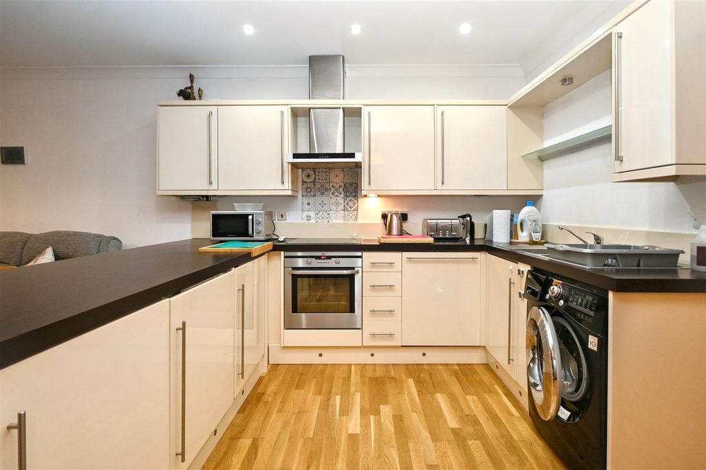 Property photo 3 of 16 Dsc_2706.Jpg