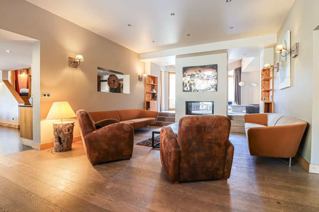 Property photo 3 of 12 Avoriaz Chalet For S