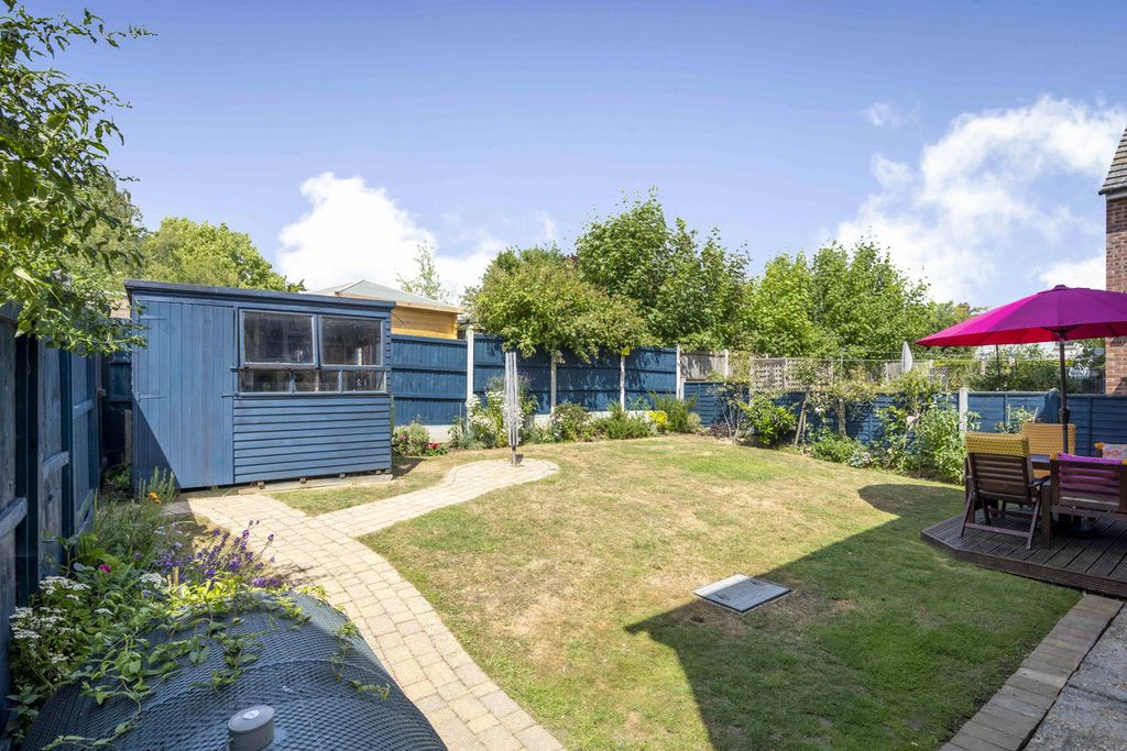 Property photo 3 of 24