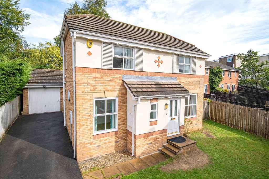 Property photo 1 of 16 Picture No. 14