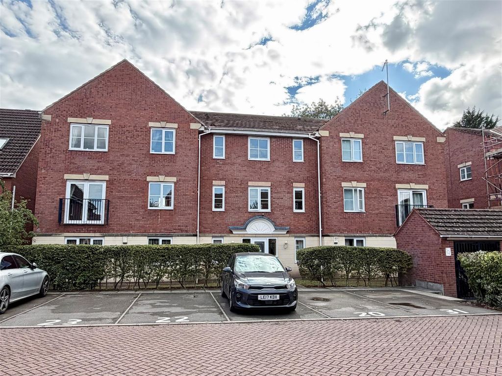 Property photo 1 of 9 President House - External.Jpg