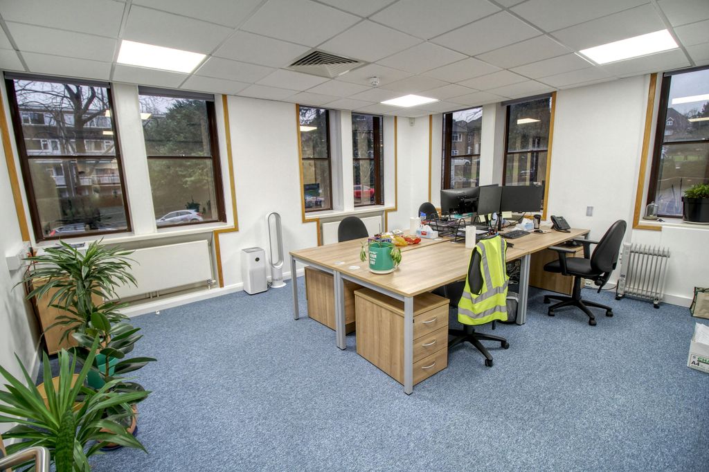 Property photo 3 of 6 Internal 2.Jpg