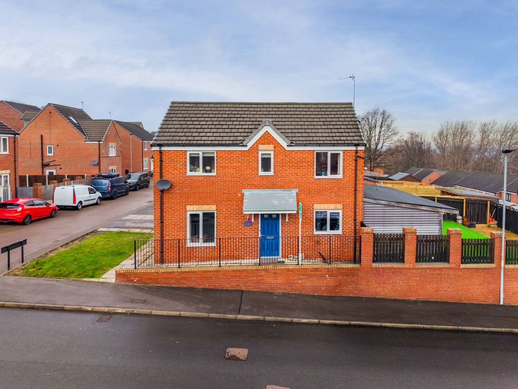 Property photo 1 of 33