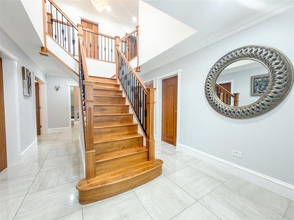 Property photo 2 of 39 Hall