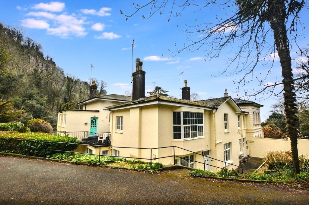 Property photo 1 of 14 Picture No. 37