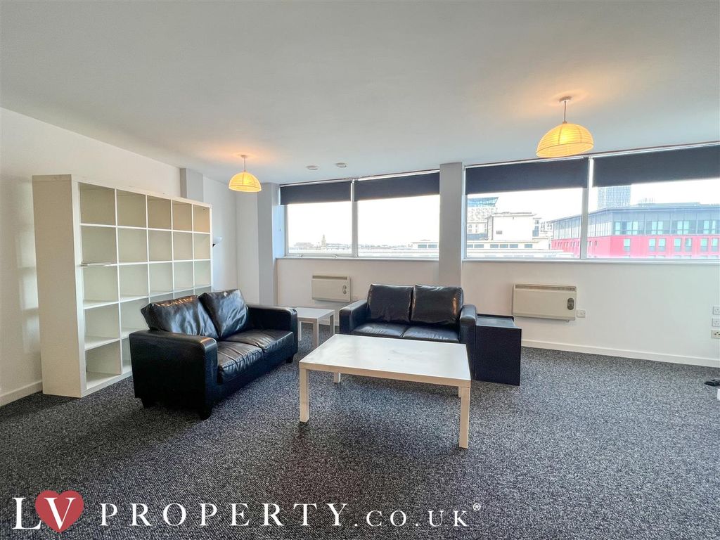 Property photo 3 of 8 N6.Jpg