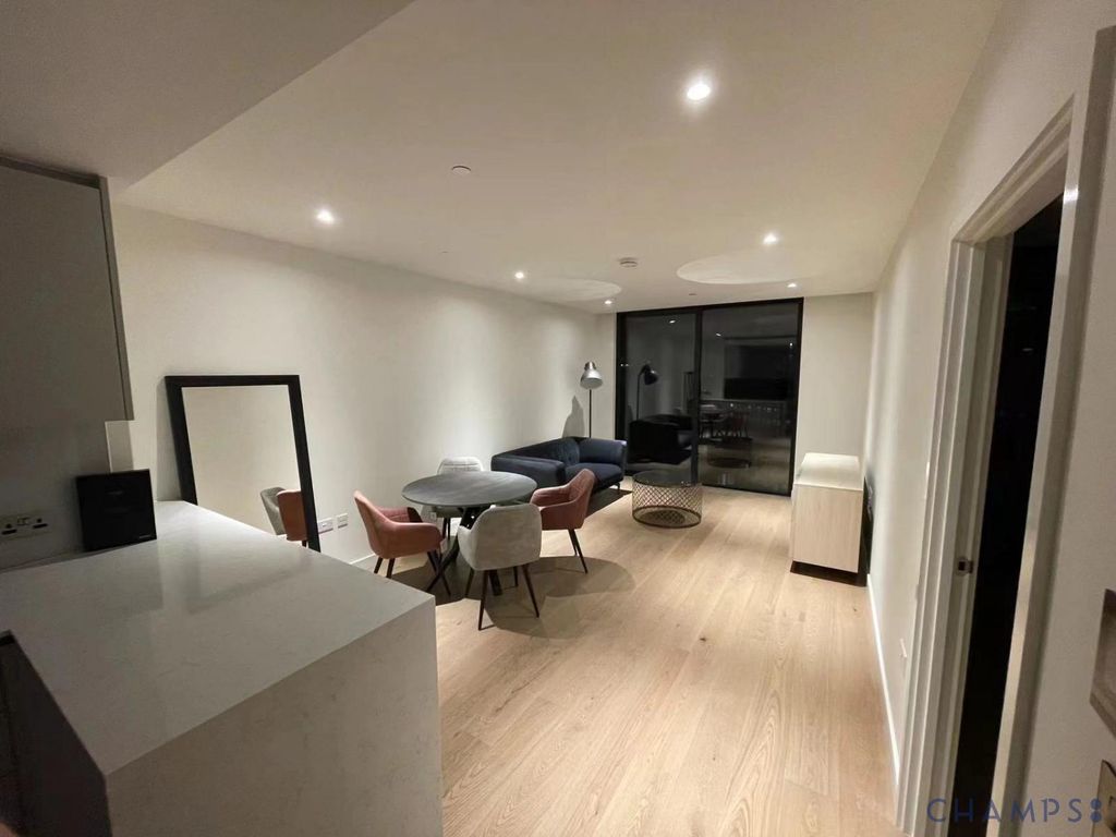 Property photo 2 of 6 Gallery