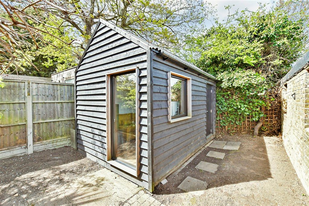 Property photo 2 of 13 Workshop/Outbuildings