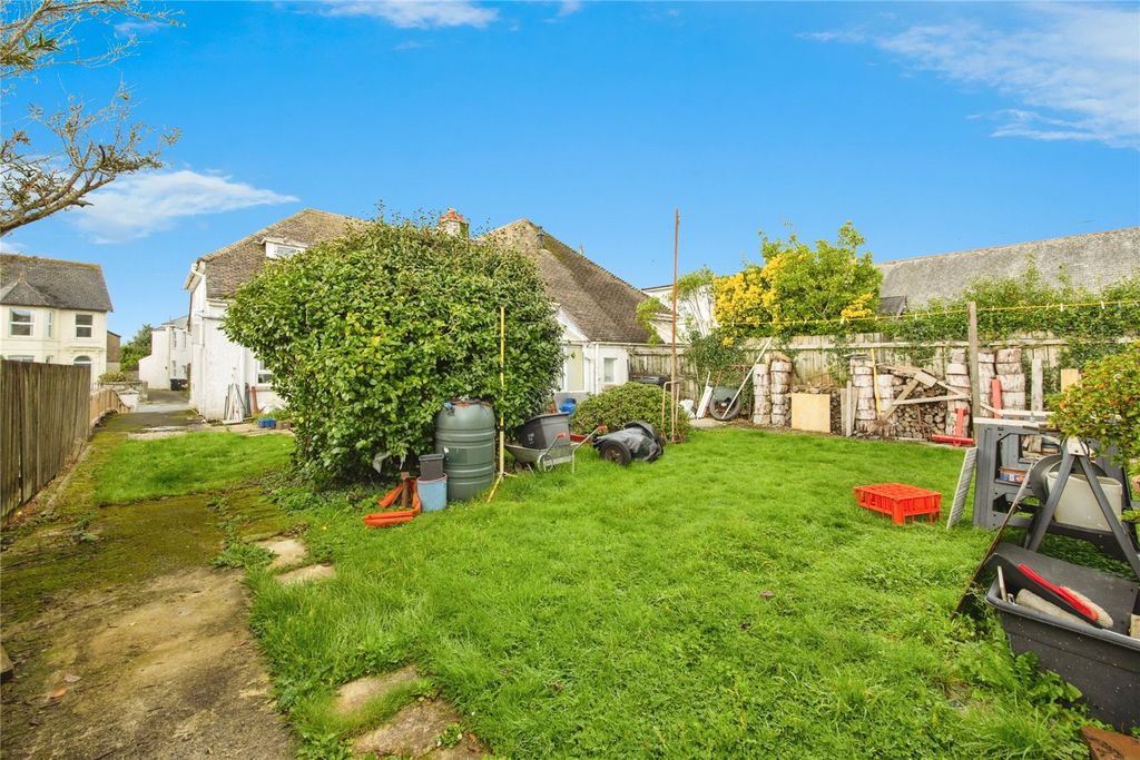 Property photo 3 of 18 Picture No. 20