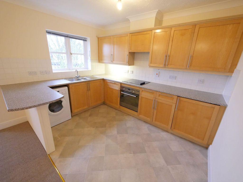 Property photo 3 of 10
