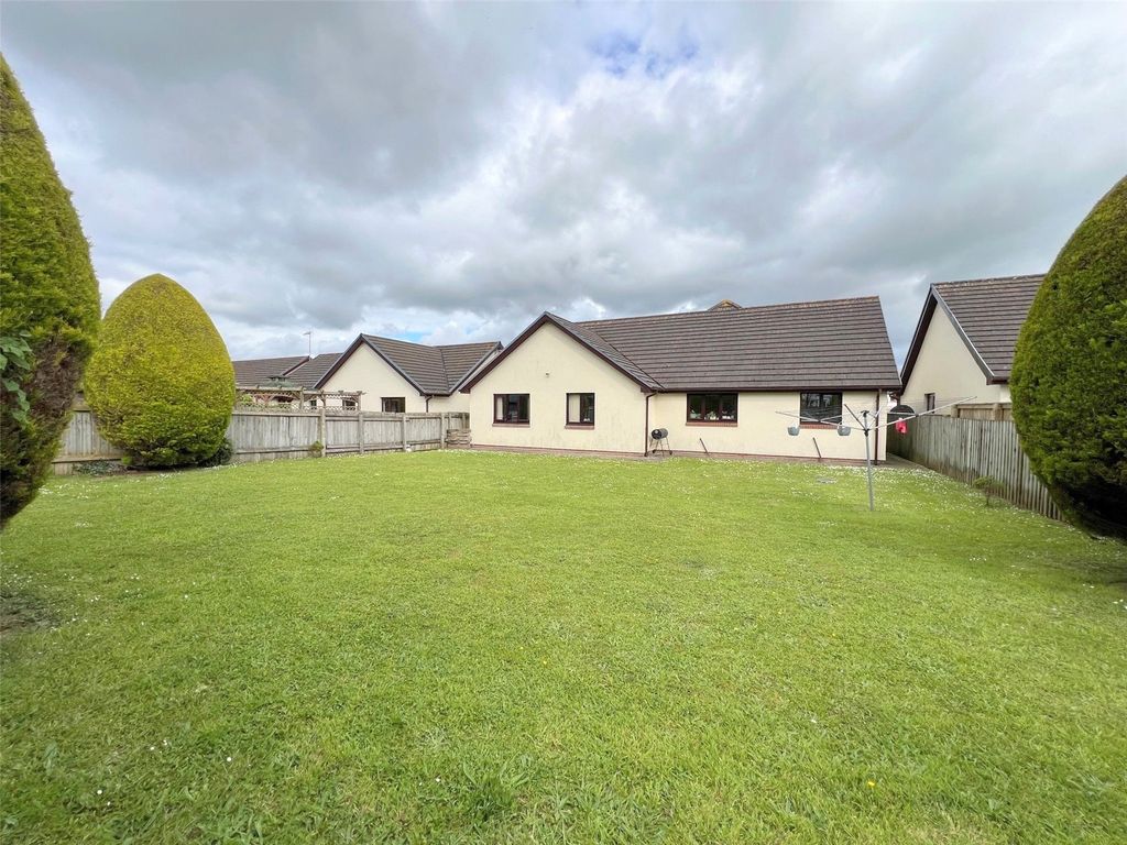 Property photo 2 of 23 Picture No. 26