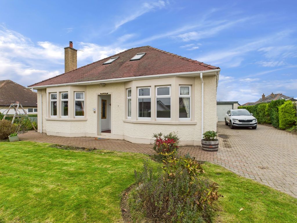 Property photo 1 of 20 Main 16 Whitehill Crescent