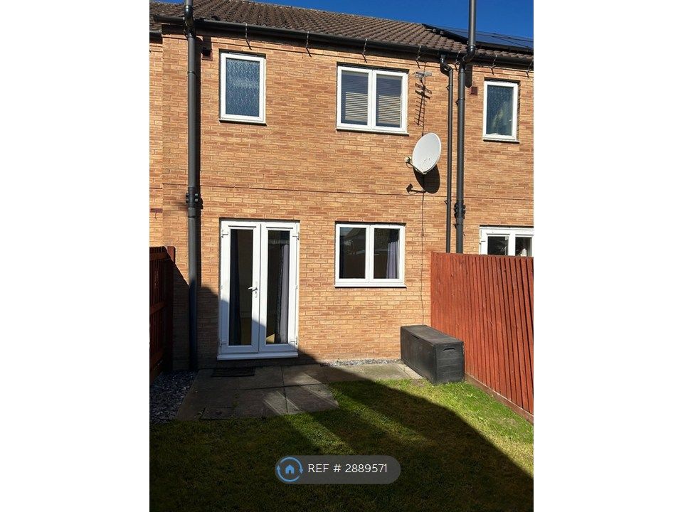 Property photo 2 of 12