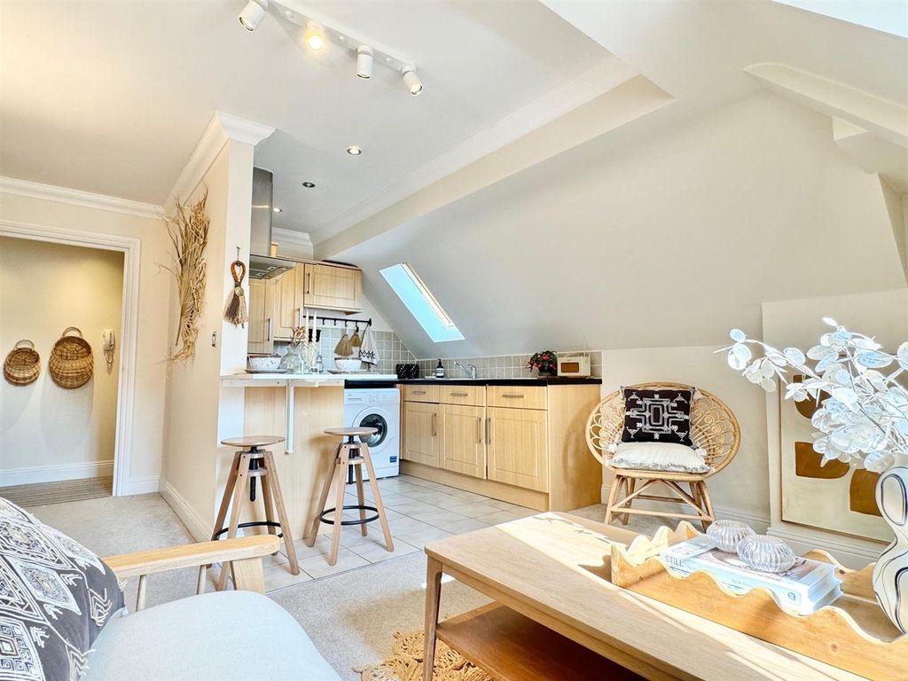 Property photo 2 of 19 Open Plan.Jpg