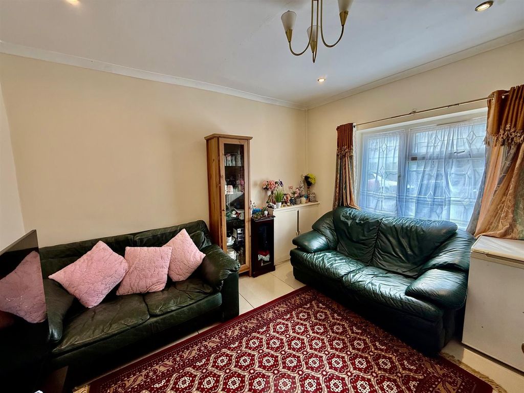 Property photo 2 of 7 Img_3612.Jpeg