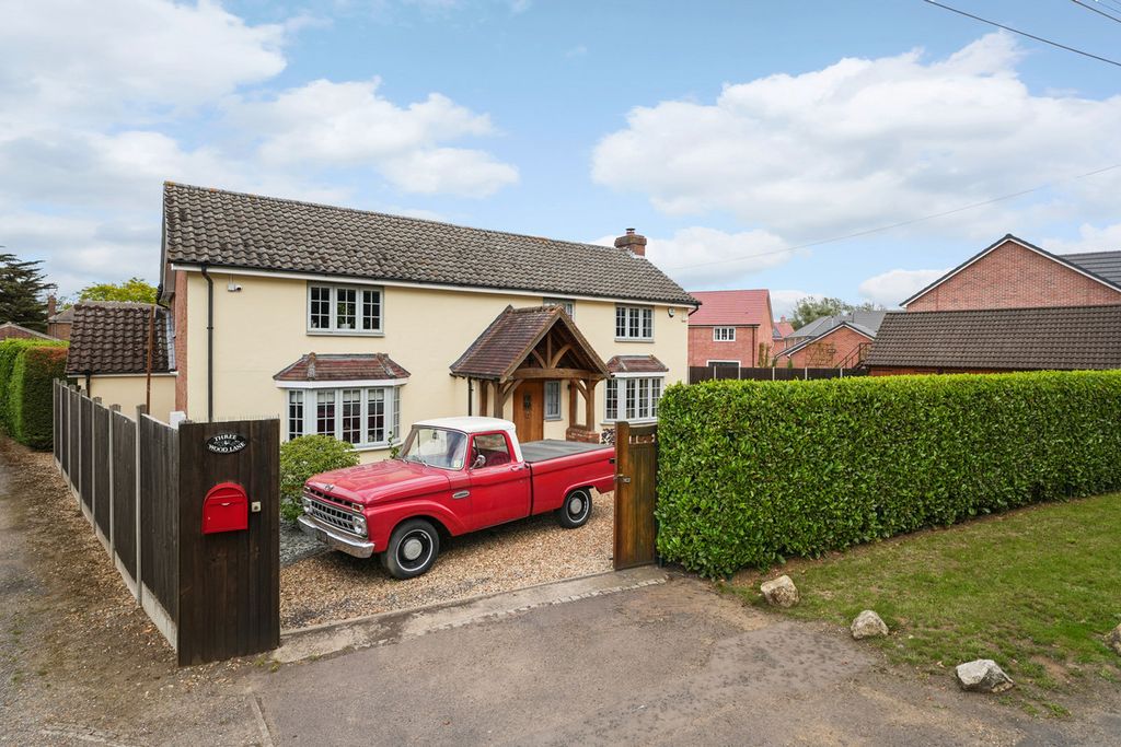 Property photo 3 of 43