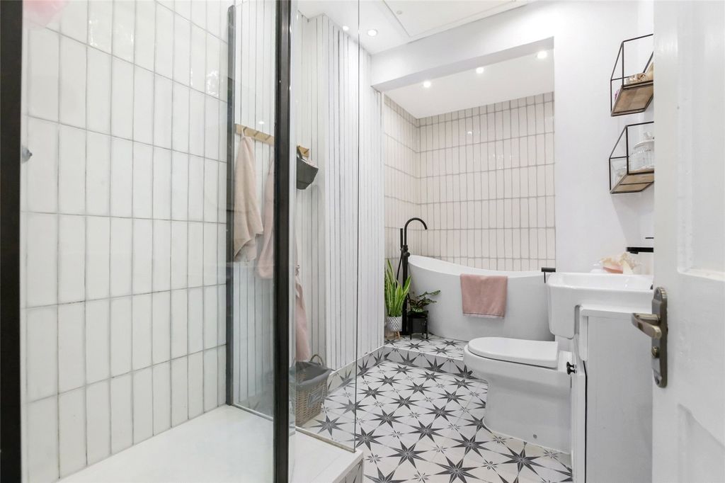 Additional image 14 of 2 bed flat for saleBelhaven Terrace, Dowanhill, Glasgow G12