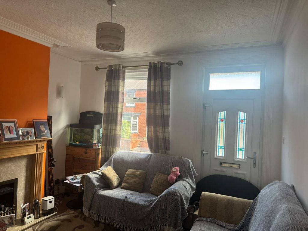 Property photo 3 of 16