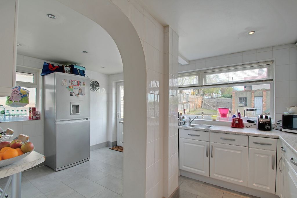 Additional image 5 of 4 bed end terrace house for saleMelville Avenue, Greenford UB6